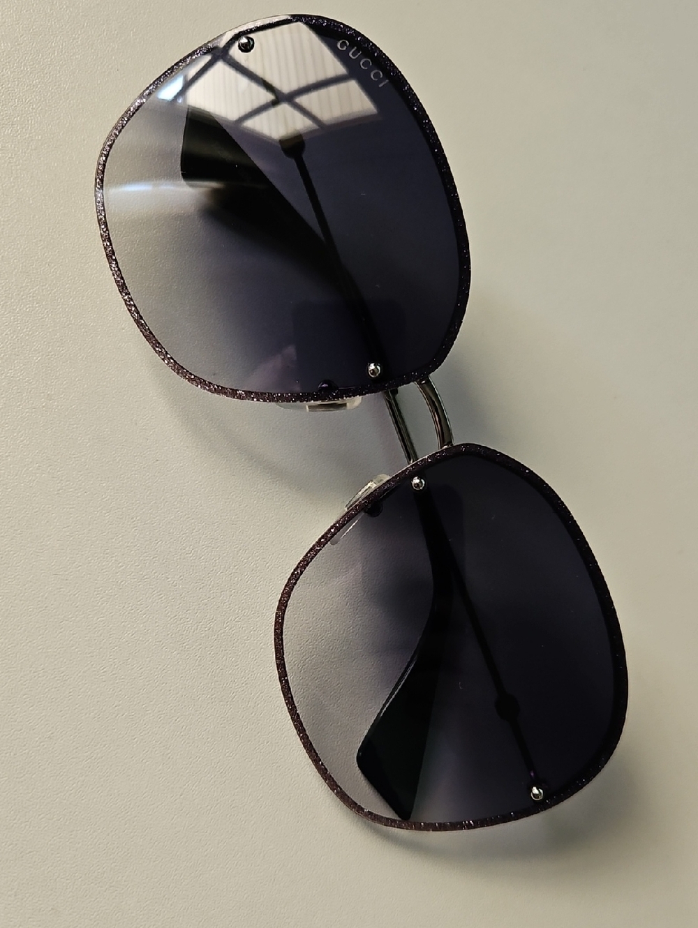 Authentic Gucci Women's Black Gradient Oversized Sunglasses with Sparkle Rims